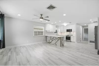 311 45th Avenue N, Saint Petersburg, FL 33703 - Photo 5