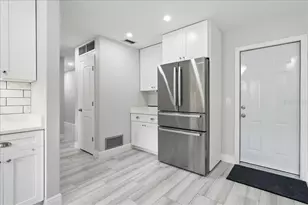 311 45th Ave N, Saint Petersburg, FL 33703 - Photo 13