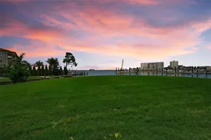 433 S Paula Dr, Dunedin, FL 34698 - Photo 51