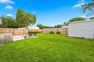 8304 Riverboat Dr, Tampa, FL 33637 - Photo 35