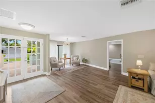 2767 Westchester Dr N, Clearwater, FL 33761 - Photo 7