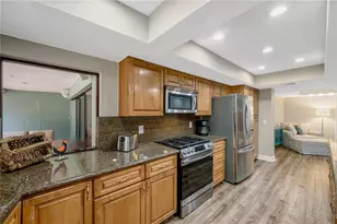 2767 Westchester Dr N, Clearwater, FL 33761 - Photo 21