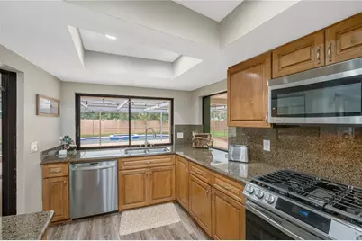 2767 Westchester Drive N, Clearwater, FL 33761 - Photo 19