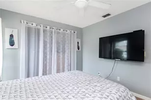 13613 Old Farm Dr, Tampa, FL 33625 - Photo 15