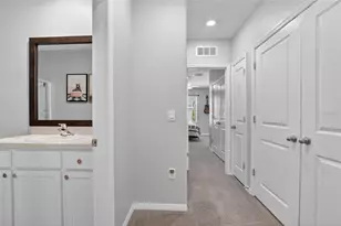5055 Captain Davis Dr, Wimauma, FL 33598 - Photo 27