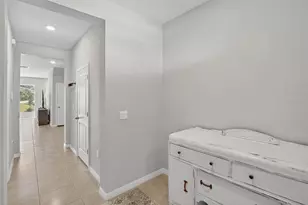5055 Captain Davis Dr, Wimauma, FL 33598 - Photo 15