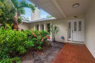 6663 Date Palm Ave S, Saint Petersburg, FL 33707 - Photo 33