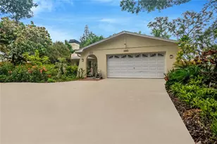 6663 Date Palm Ave S, Saint Petersburg, FL 33707 - Photo 31