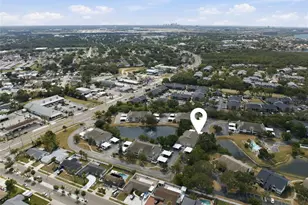 8350 Savannah Trace Cir, Tampa, FL 33615 - Photo 49