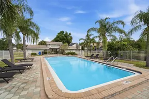 8350 Savannah Trace Cir, Tampa, FL 33615 - Photo 39