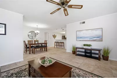 8350 Savannah Trace Circle #305, Tampa, FL 33615 - Photo 11