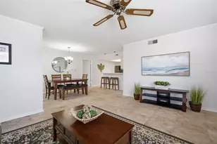 8350 Savannah Trace Cir, Tampa, FL 33615 - Photo 11
