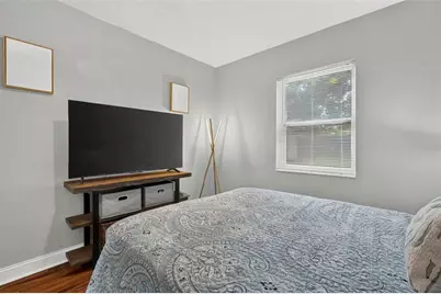 1226 49th Avenue N, Saint Petersburg, FL 33703 - Photo 17