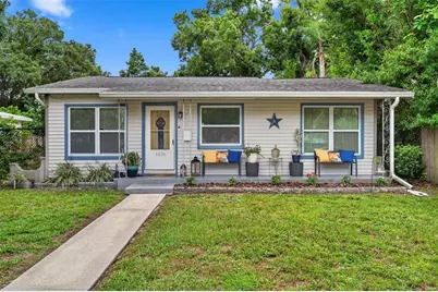 1226 49th Avenue N, Saint Petersburg, FL 33703 - Photo 1