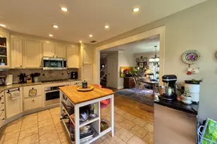 2910 W Sitios St, Tampa, FL 33629 - Photo 19