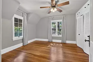 2321 14th St N, Saint Petersburg, FL 33704 - Photo 27