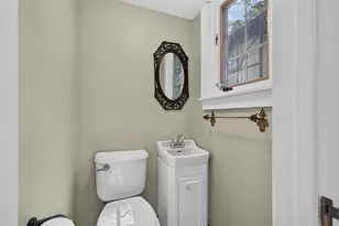2321 14th St N, Saint Petersburg, FL 33704 - Photo 19