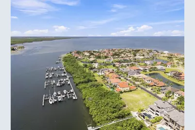 6111 Lagomar Lane, Apollo Beach, FL 33572 - Photo 11