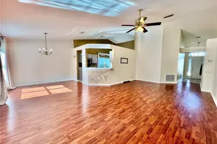30728 Iverson Dr, Wesley Chapel, FL 33543 - Photo 5