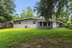 6728 Peter Rabbit Dr N, Jacksonville, FL 32210 - Photo 15