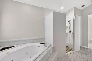 2817 Jarvis Cir, Palm Harbor, FL 34683 - Photo 31