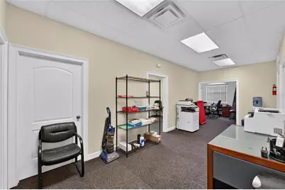 7318 W Comanche Avenue, Tampa, FL 33634 - Photo 41