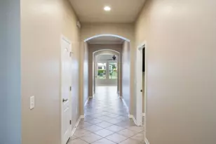 7627 Stoney Hill Dr, Wesley Chapel, FL 33545 - Photo 5