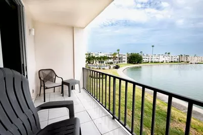 7401 Bay Island Drive S #237, South Pasadena, FL 33707 - Photo 13
