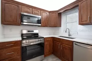 7401 Bay Island Dr S, South Pasadena, FL 33707 - Photo 7