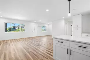 6116 52nd Ave N, Kenneth City, FL 33709 - Photo 13