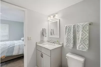6817 Stones Throw Circle N #17208, Saint Petersburg, FL 33710 - Photo 15