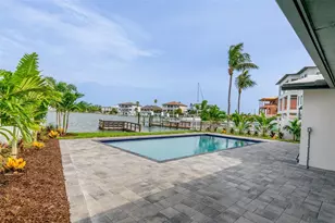 10350 Paradise Blvd, Treasure Island, FL 33706 - Photo 33