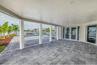 10350 Paradise Boulevard, Treasure Island, FL 33706 - Photo 31