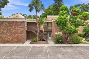 10415 Carrollbrook Cir, Tampa, FL 33618 - Photo 1