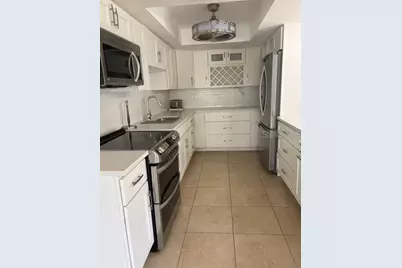 3139 38th Street S #A, Saint Petersburg, FL 33711 - Photo 13