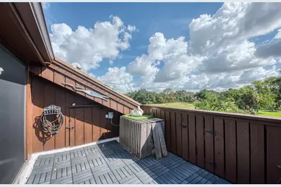 1328 Pelican Creek Crossing #D, Saint Petersburg, FL 33707 - Photo 43