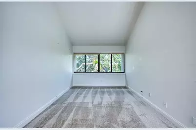 1328 Pelican Creek Crossing #D, Saint Petersburg, FL 33707 - Photo 65