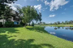 1328 Pelican Creek Crossing, Saint Petersburg, FL 33707 - Photo 27