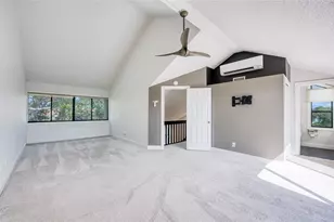 1328 Pelican Creek Crossing, Saint Petersburg, FL 33707 - Photo 83