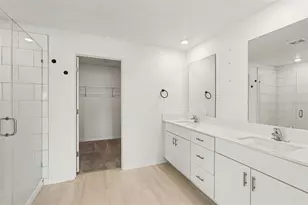 15281 Zircon Red Dr, Wimauma, FL 33598 - Photo 9