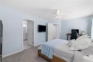 10421 Rivercrest Dr, Riverview, FL 33578 - Photo 17