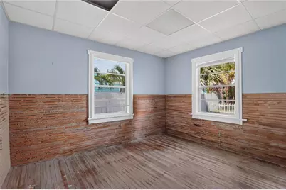 3050 Dupont Street S, Gulfport, FL 33707 - Photo 19