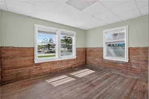 3050 Dupont St S, Gulfport, FL 33707 - Photo 15