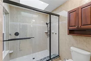 12580 Frank Dr N, Seminole, FL 33776 - Photo 15
