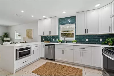 2853 35th Avenue N, Saint Petersburg, FL 33713 - Photo 9