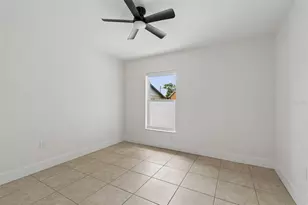 2853 35th Ave N, Saint Petersburg, FL 33713 - Photo 41