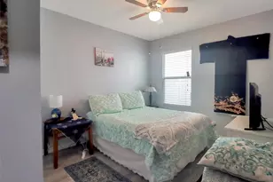 10408 Whispering Hammock Dr, Riverview, FL 33578 - Photo 11