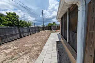 2552 Limewood Dr, Holiday, FL 34690 - Photo 13