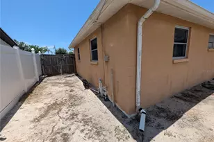 2552 Limewood Dr, Holiday, FL 34690 - Photo 15