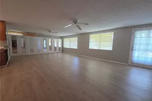 4136 S Lockwood Ridge Rd, Sarasota, FL 34231 - Photo 5